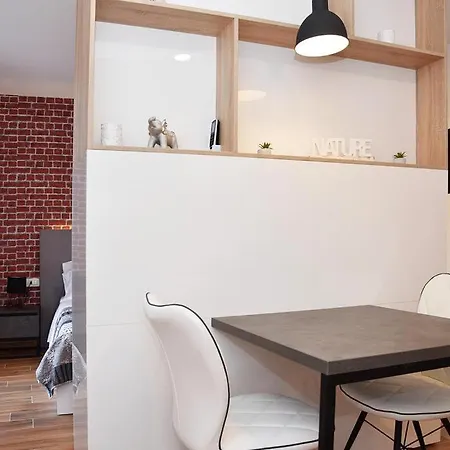 4 Corner The Center Of The Old Town Apartment *