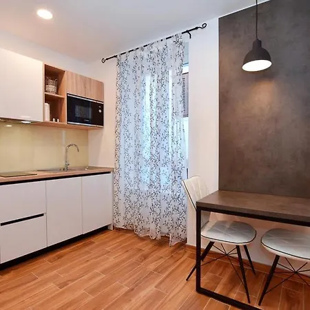 4 Corner The Center Of The Old Town * Ζαντάρ