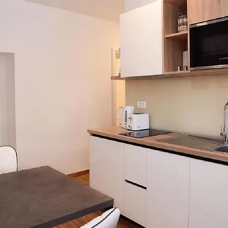 アパート 4 Corner The Center Of The Old Town *